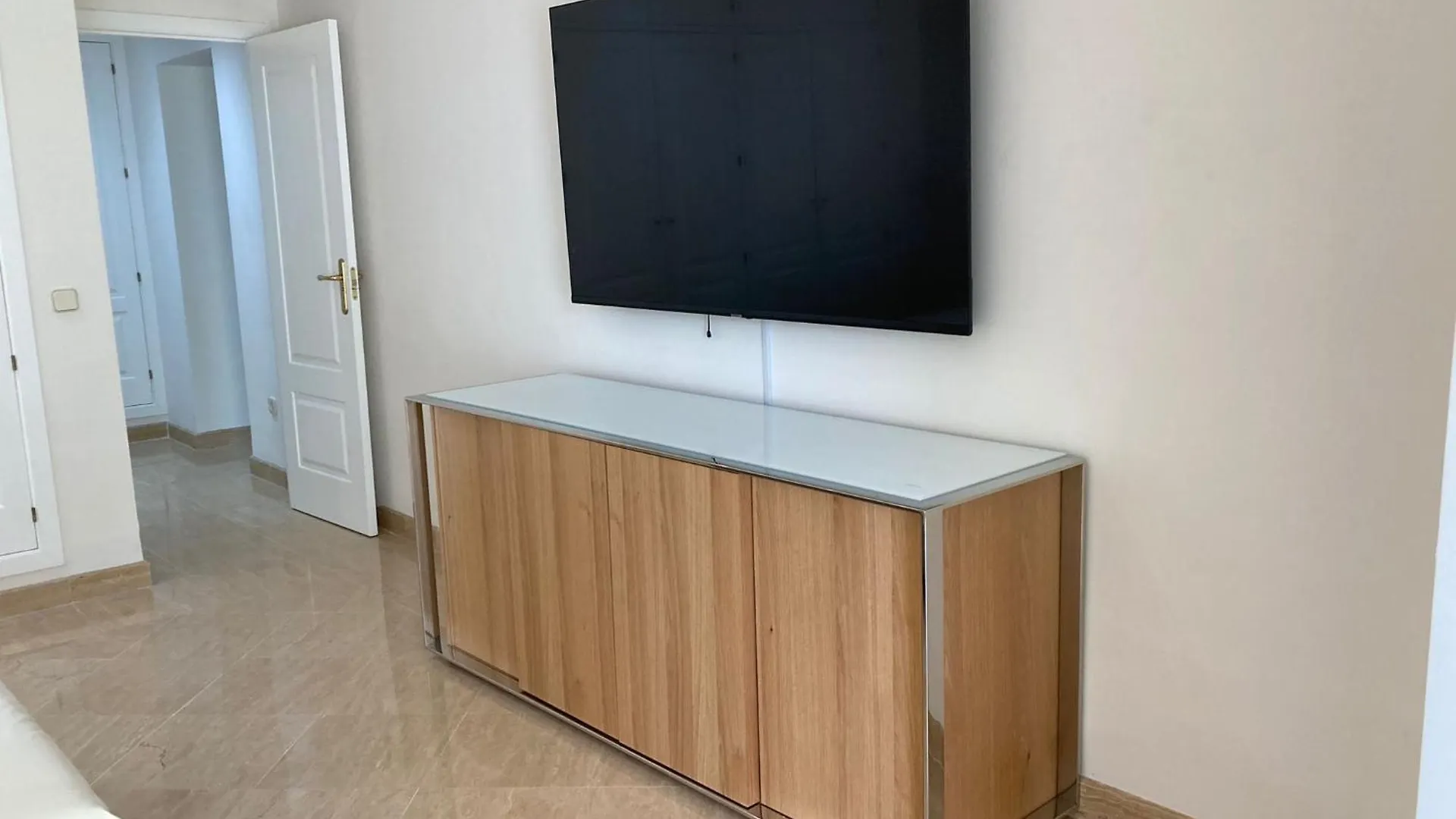 Suite F, Incosol, Rio Real, Marbella